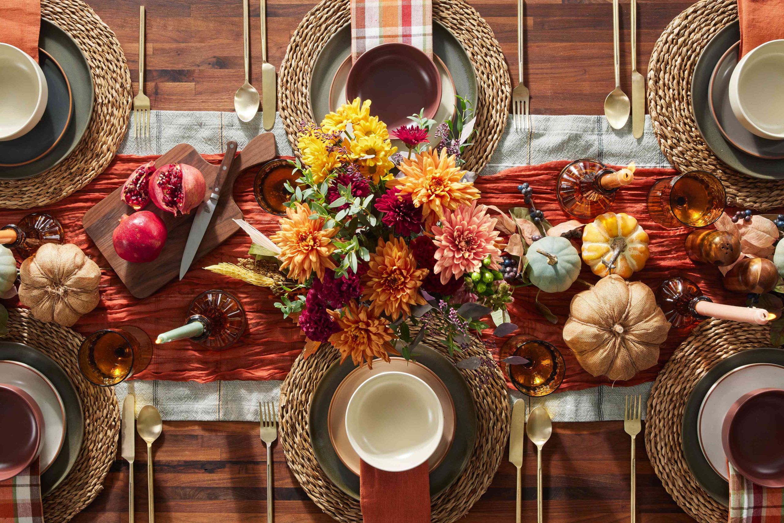 Last Minute Table Setting for a Fall Dinner Party: Quick & Elegant Ideas